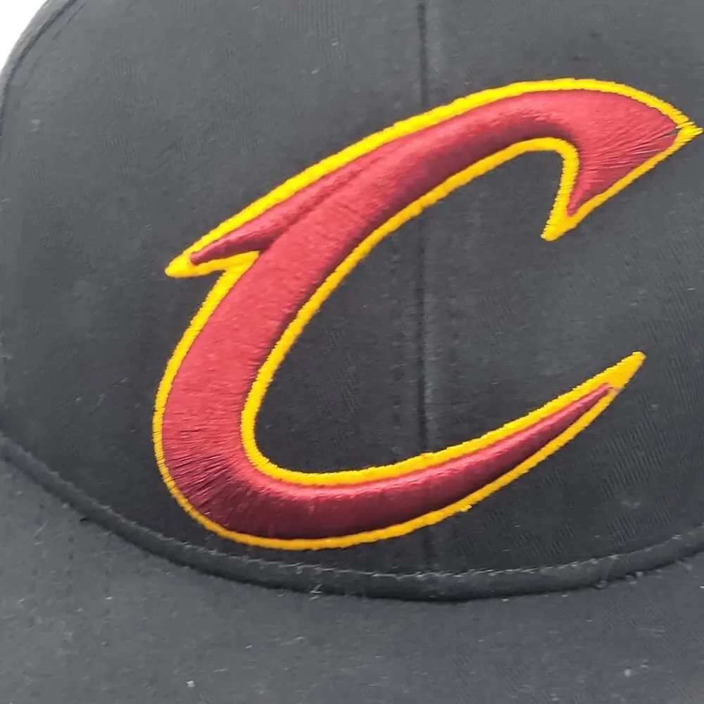 Adidas NBA Cleveland Cavaliers Snapback Hat Cap Youth One Size Fits all